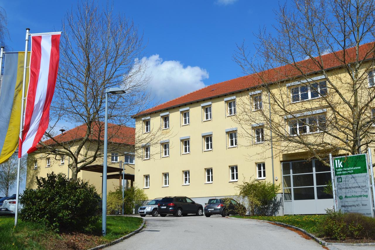 Gaestehaus Der Lk-Technik Mold Exterior photo
